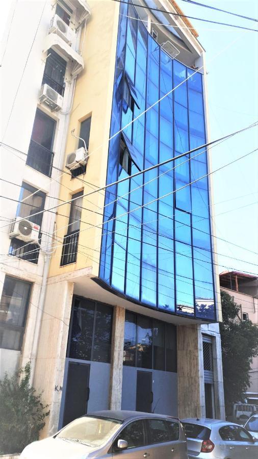 Central Comfy Apartment Tirana Exterior foto